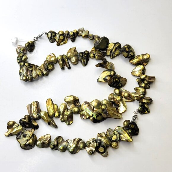 Yellow Green Mother of Pearl Keshi Large Chip Bead Necklace - Picture 5 of 13
